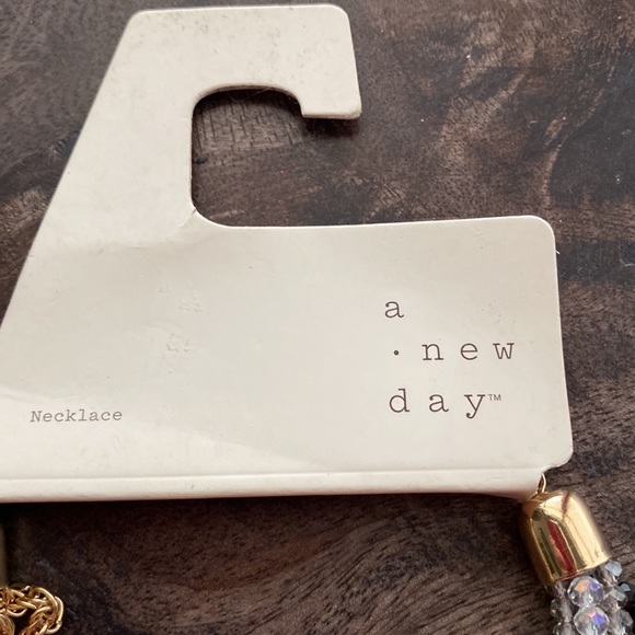 A new day multi Beaded bunched Tube Chain Necklace Gold silver white black new - Picture 5 of 6